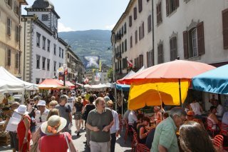 La rue du Grand-Pont : un site prisé pour les organisateurs de grandes manifestations.